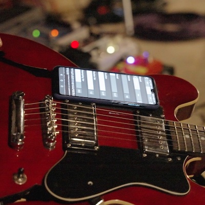Music for electric guitar and mobile devices